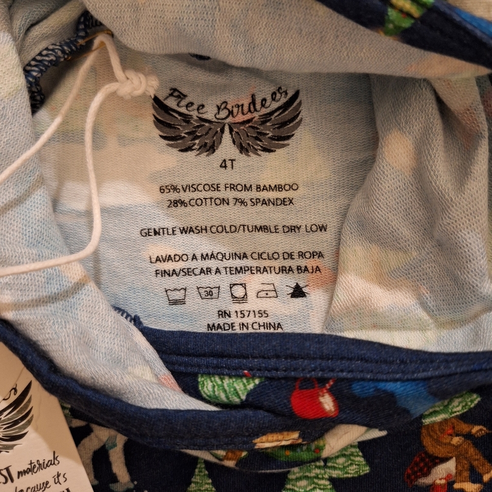 Free Birdees Holiday Big Foot And Yeti Hoodie Nwt. - Picture 6 of 7